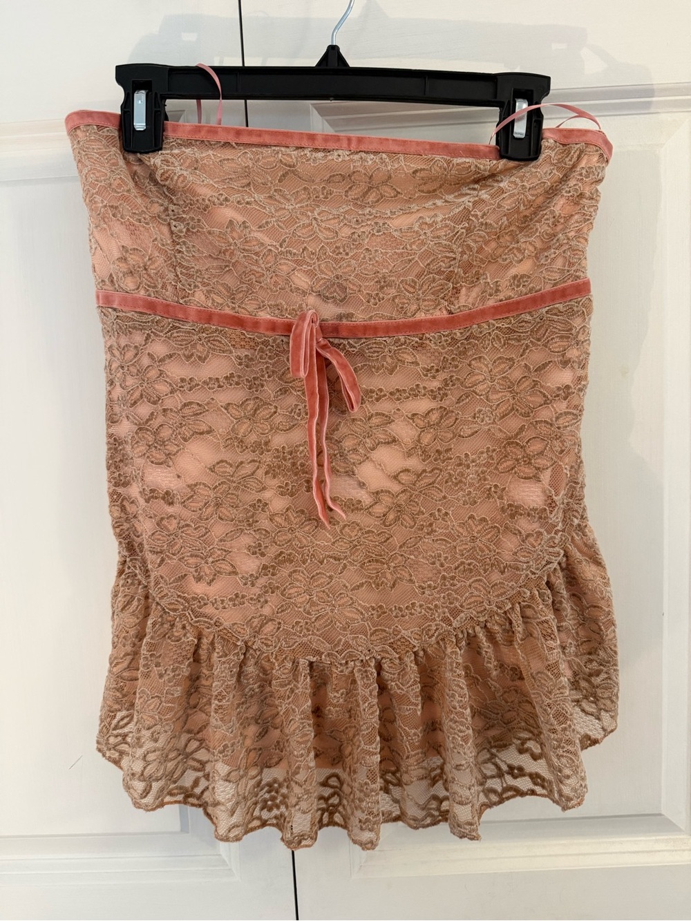 Kimchi Blue Lace Slip Skirt in Dusty Rose with Velvet Trim